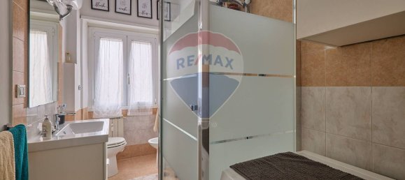 2 bedrooms Apartment in Rome, Italy No. 326720 9