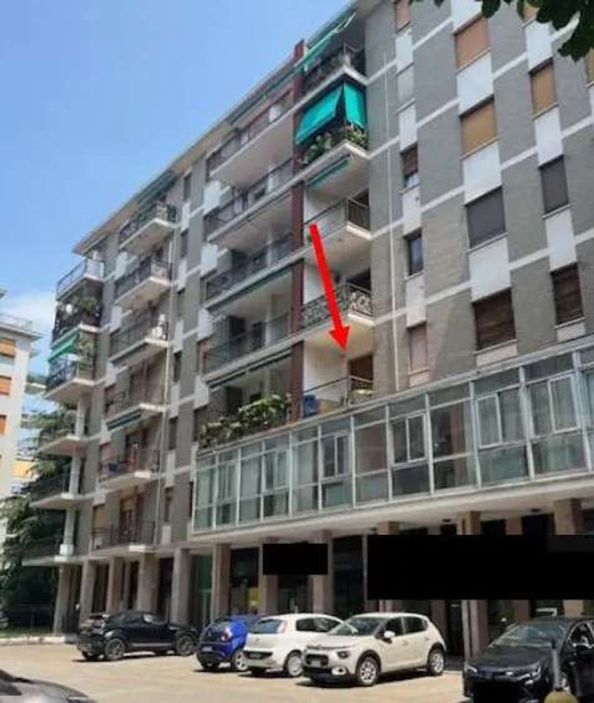 3 rooms Apartment in Vimercate, Italy No. 3788