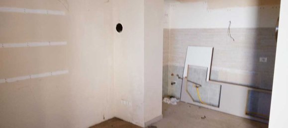 4 rooms Apartment in Foiano della Chiana, Italy No. 194858 11