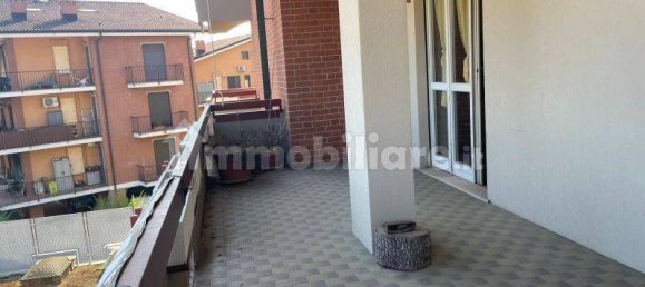 3 Schlafzimmer Wohnung in Carmagnola, Italy, Nr. 270596 9