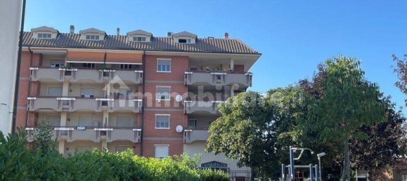 3 Schlafzimmer Wohnung in Carmagnola, Italy, Nr. 270596 7
