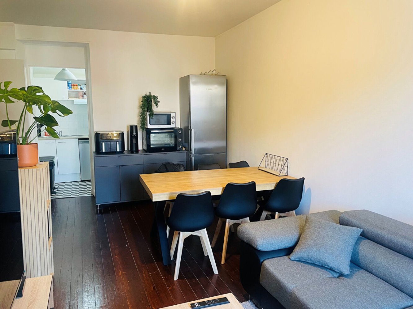 Apartamento de 1 dormitorio en La Rochelle, France No. 103168