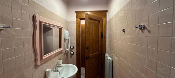 Дом с 7 спальнями в Пачентро, Италия № 358873 43