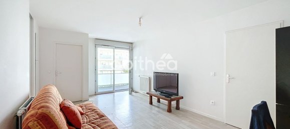 2 bedrooms Apartment in Choisy-le-Roi, France No. 176778 3