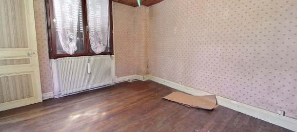 4 bedrooms House in Magny-les-Hameaux, France No. 109775 8