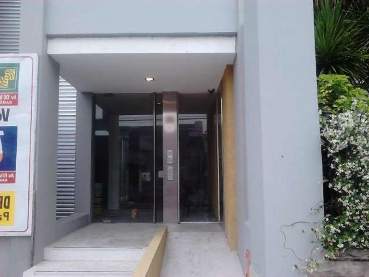  Office in Bermudez, Argentina No. 28767