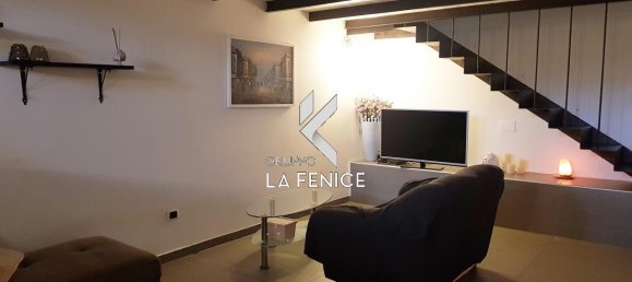 2-salle Appartement à Locorotondo, Italy No. 18355 22