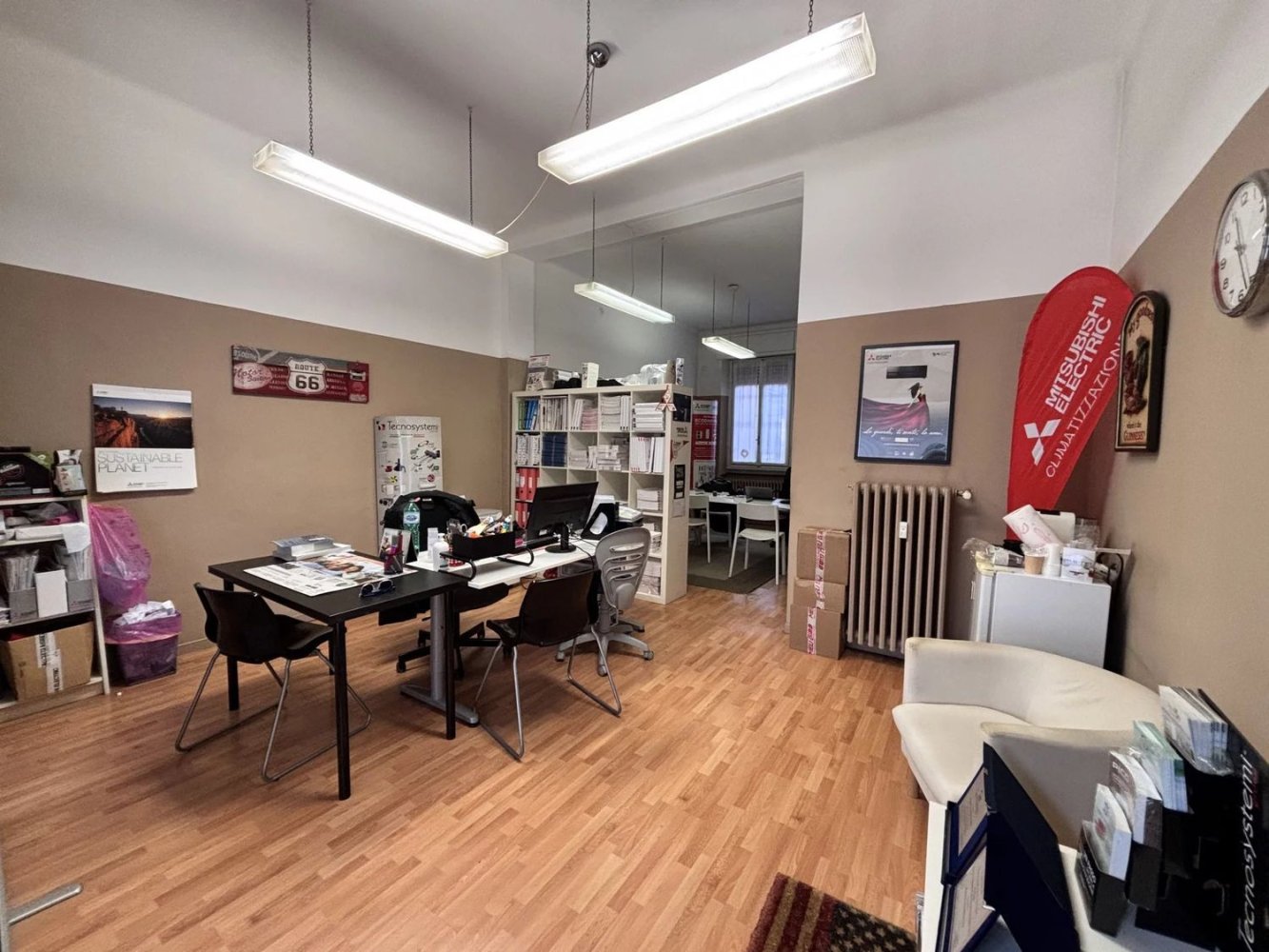 Gewerbliche Immobilie in Corsico, Italy 34m², Nr. 141625