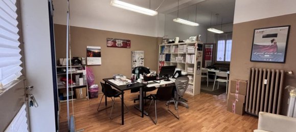 Gewerbliche Immobilie in Corsico, Italy 34m², Nr. 141625 2