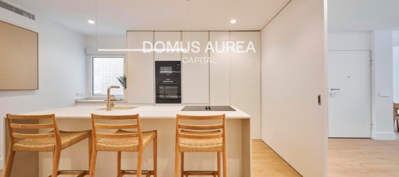 3 bedrooms Apartment in Madrid, Spain No. 124105 9