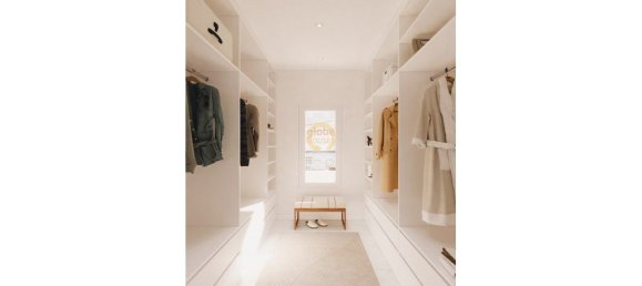 4 bedrooms House in Sesimbra, Portugal No. 101026 5