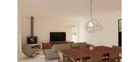 4 bedrooms House in Sesimbra, Portugal No. 101026 16