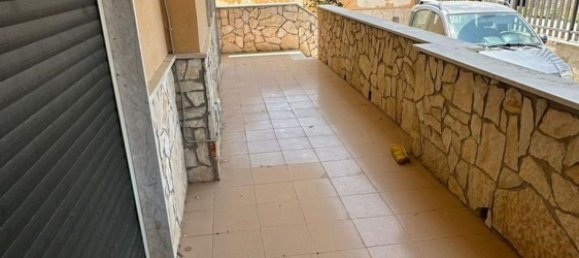 Квартира с 5 комнатами в Палермо, Италия № 257754 15