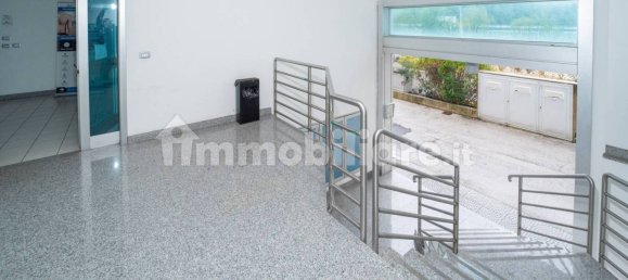 Oficina de 5 habitaciónes en Osimo, Italy No. 118653 4