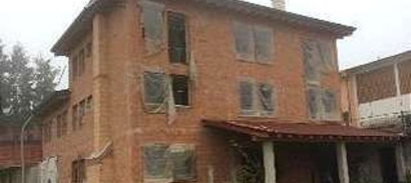 228m² Building in Marostica, Italy No. 376887 3