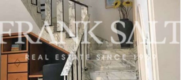 3 bedrooms Villa in Pembroke, Malta No. 6517 9