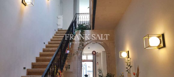 Adosado de 4 dormitorios en Sliema, Malta No. 4637 5