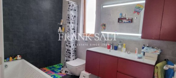 Adosado de 4 dormitorios en Sliema, Malta No. 4637 20