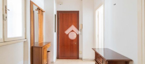 1 chambre Appartement à Rome, Italy No. 263314 2