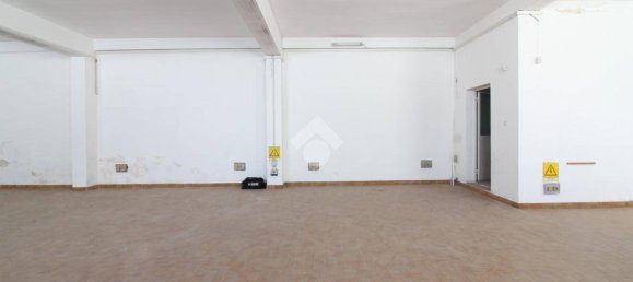 159m² Commercial property in Brindisi, Italy No. 87081 8