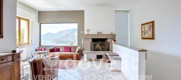 3 bedrooms Villa in Maccagno con Pino e Veddasca, Italy No. 295964 9