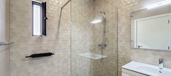 3 bedrooms House in Olhao, Portugal No. 103082 12