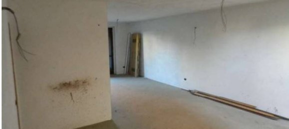 5 Schlafzimmer Wohnung in Spinadesco, Italy, Nr. 96546 14