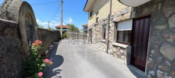 5 bedrooms House in Asturias, Spain No. 173697 8