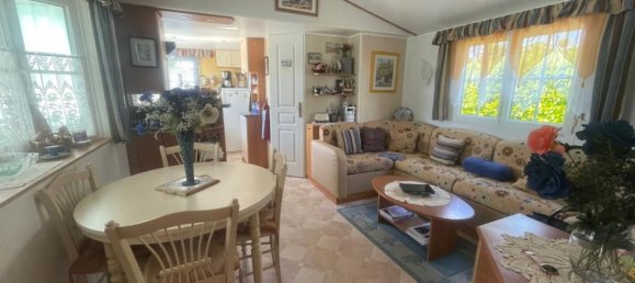 2 bedrooms House in Talmont-Saint-Hilaire, France No. 193023 3