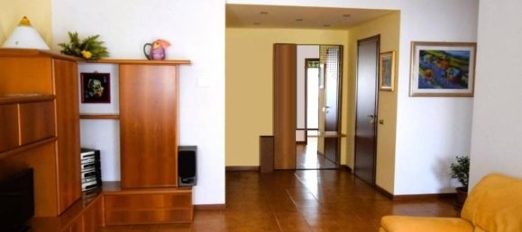 3 chambres Appartement à Cassina de' Pecchi, Italy No. 319172 5