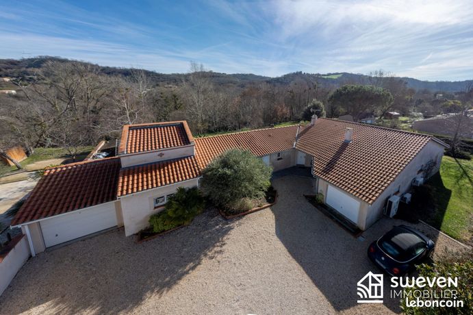 Casa de 4 dormitorios en Le Fauga, France No. 289140