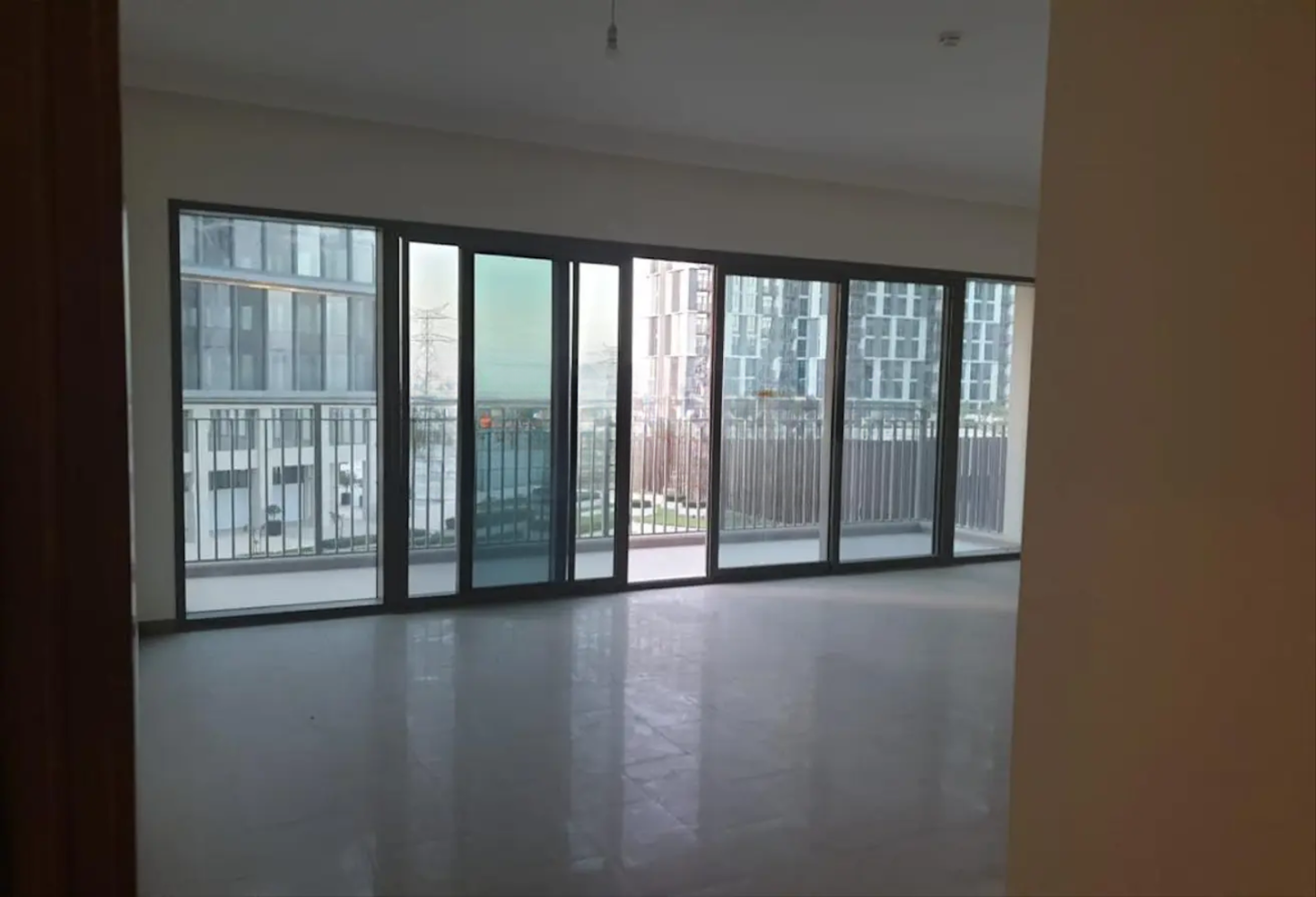 3 bedrooms Apartment in Dubai, UAE No. 21068