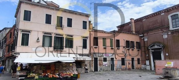 1 bedroom Apartment in Venice, Italy No. 304257 30