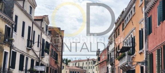 1 bedroom Apartment in Venice, Italy No. 304257 31