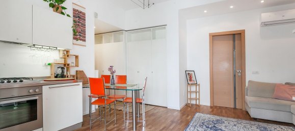 2 Schlafzimmer Wohnung in Milan, Italy, Nr. 357832 3