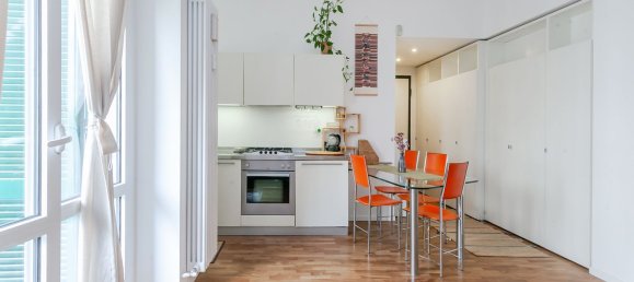 2 Schlafzimmer Wohnung in Milan, Italy, Nr. 357832 4