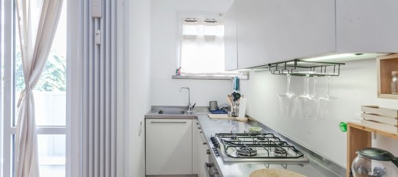 2 Schlafzimmer Wohnung in Milan, Italy, Nr. 357832 16
