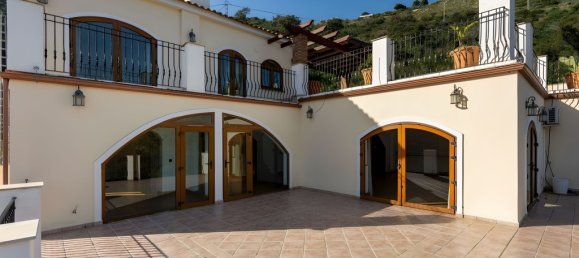 5 غرف نوم منزل في Coin, Spain رقم 37422 34