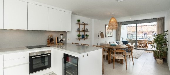 Ático de 3 dormitorios en Marbella, Spain No. 128963 17