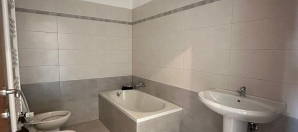 3 rooms Apartment in Monterotondo, Italy No. 289654 14