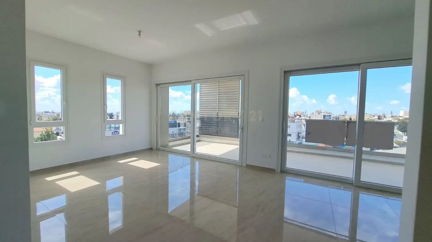 3 chambres Appartement à Agios Athanasios, Cyprus No. 3929