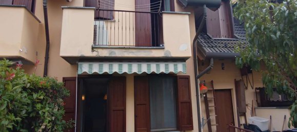 Apartamento de 3 habitaciónes en Gambolò, Italy No. 180475 2