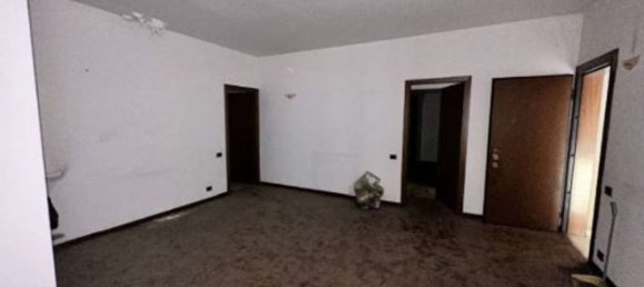 Дуплекс с 4 комнатами в Чезано Мадерно, Италия № 6663 3