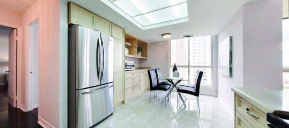 2 bedrooms Condo in Mississauga, Canada No. 354 9