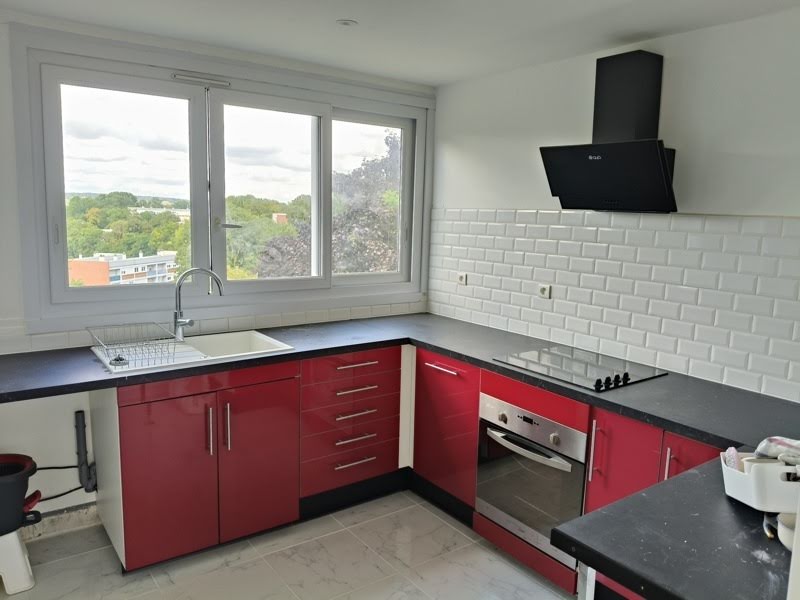 Квартира с 2 спальнями в Обержанвиль, Франция № 294085