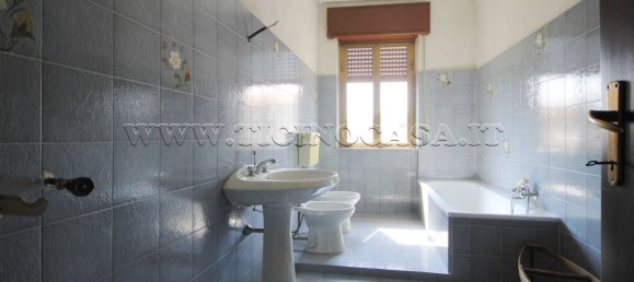 10-Zimmer Haus in Cerano, Italy, Nr. 5005 4