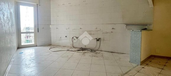 3 rooms Apartment in Marano di Napoli, Italy No. 102329 7