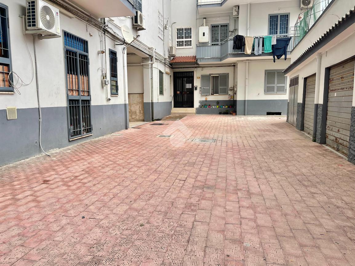 3 rooms Apartment in Marano di Napoli, Italy No. 102329