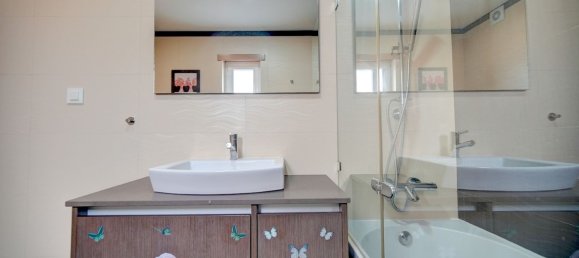 5 Schlafzimmer Haus in Rio de Mouro, Portugal, Nr. 46115 30