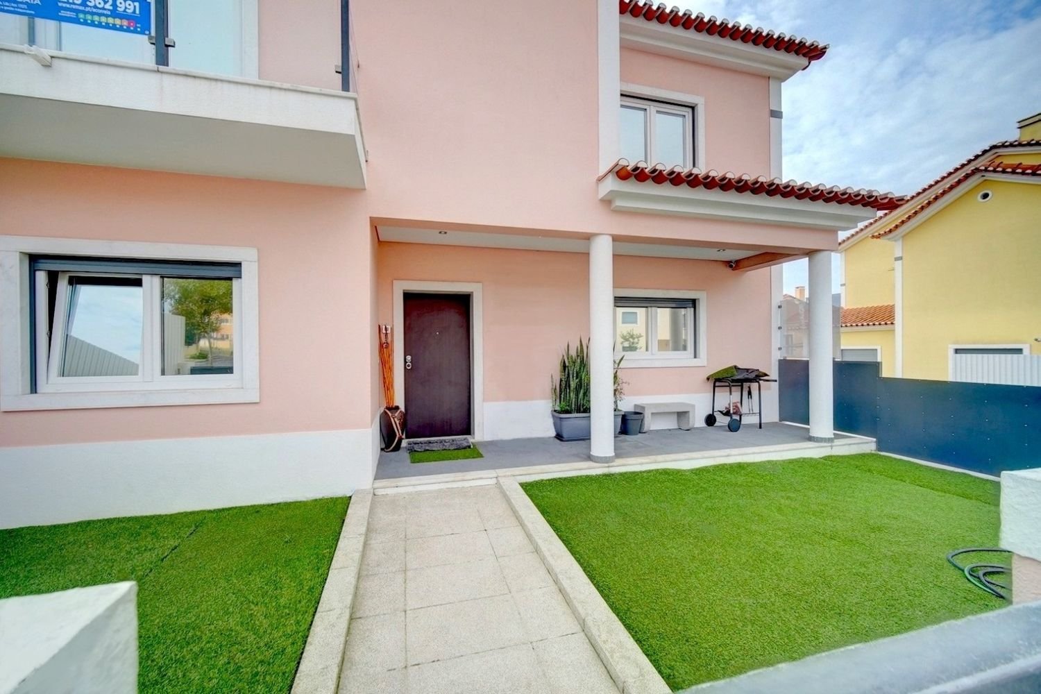 5 Schlafzimmer Haus in Rio de Mouro, Portugal, Nr. 46115